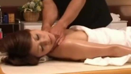 Japanese wife massage sex